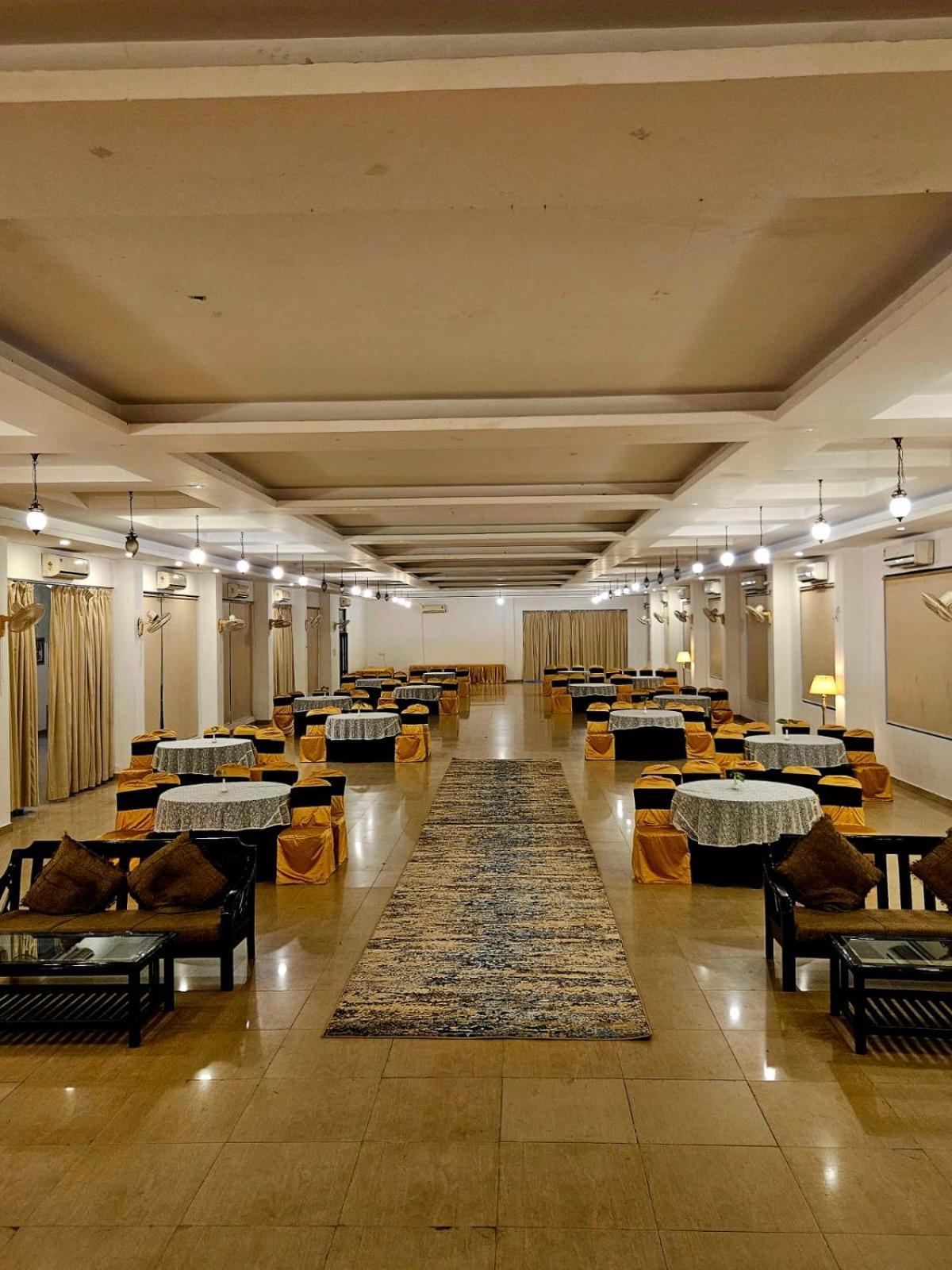 Hotel Corbett Tusker Trail Kashipur Exterior foto