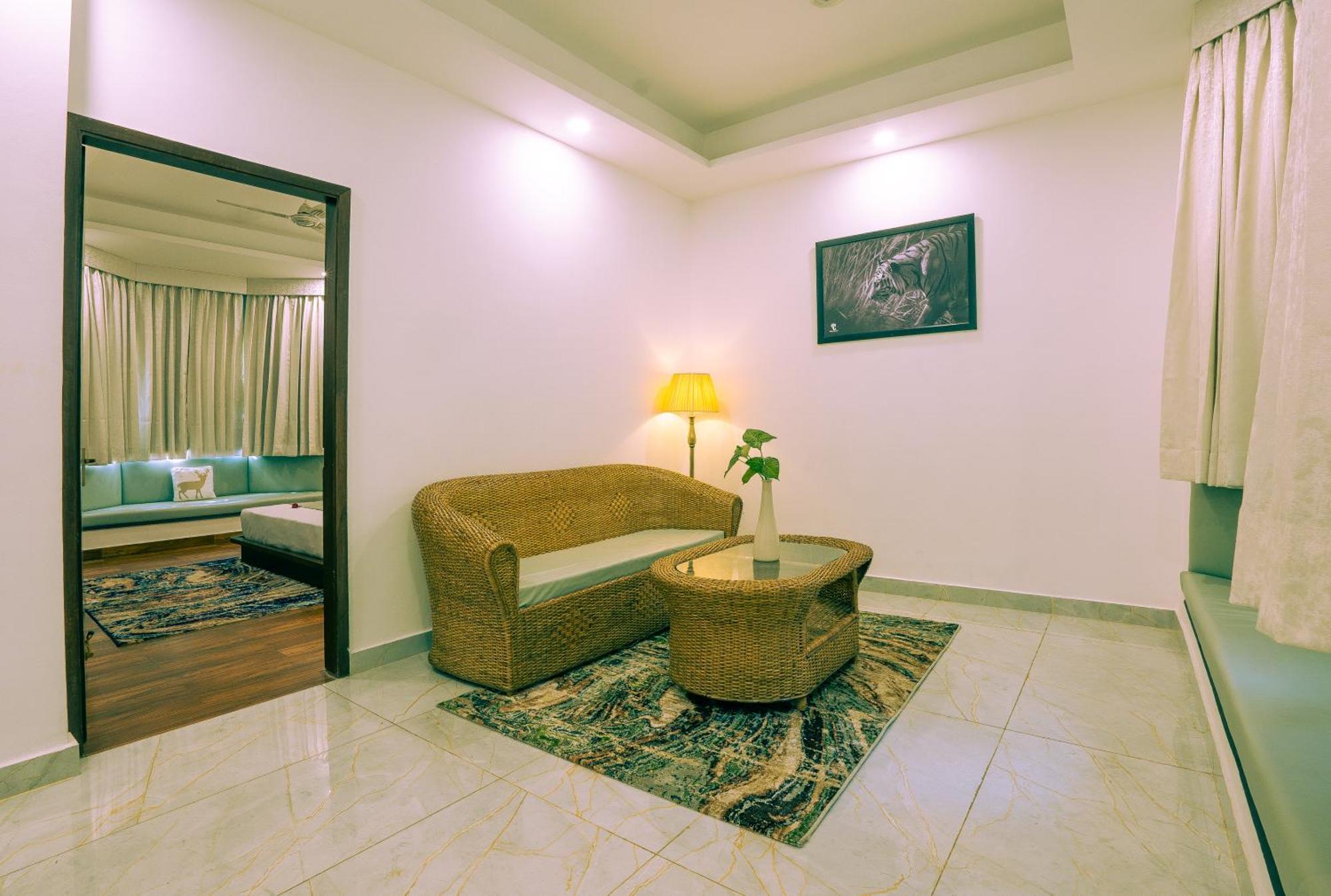 Hotel Corbett Tusker Trail Kashipur Exterior foto